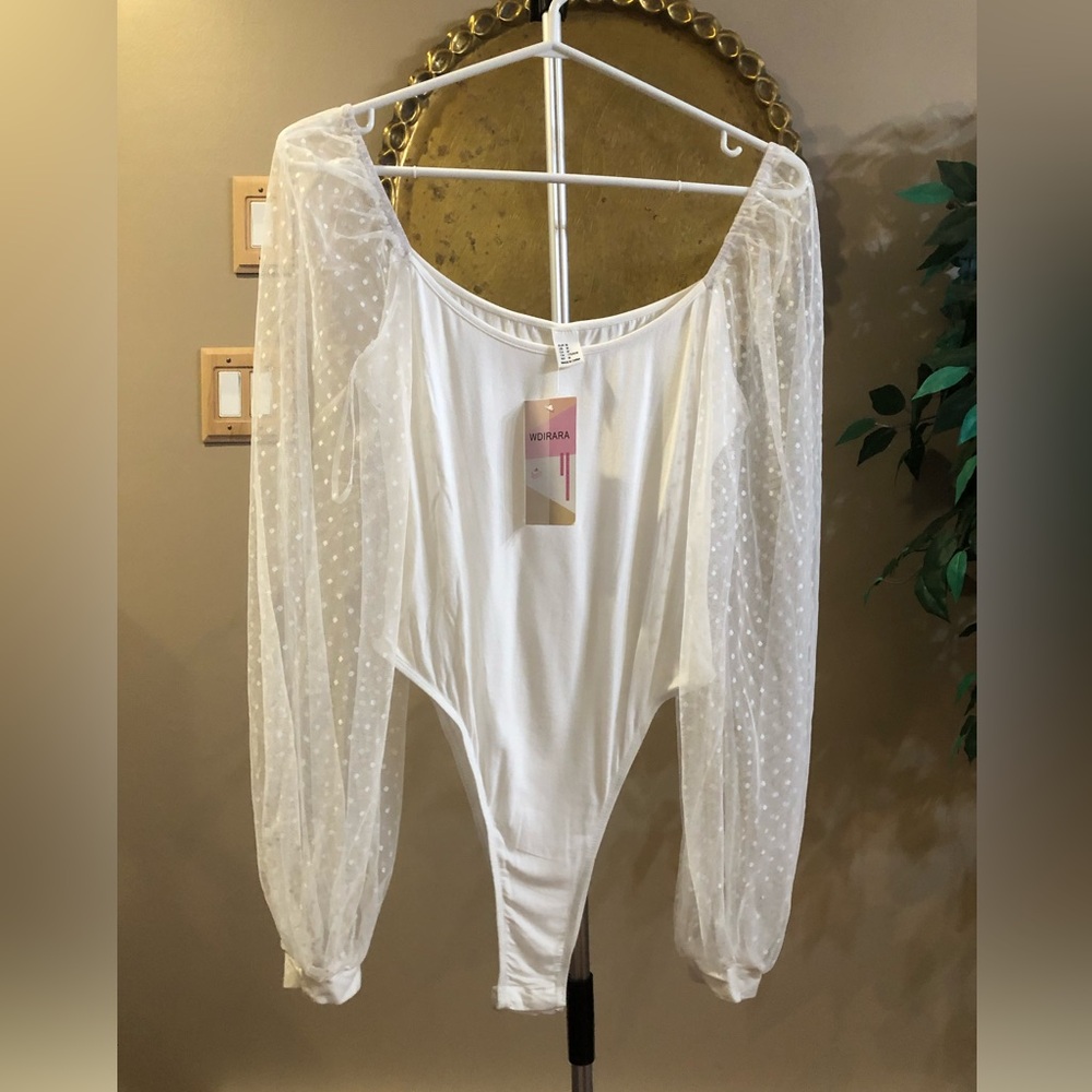 New with tags body suit